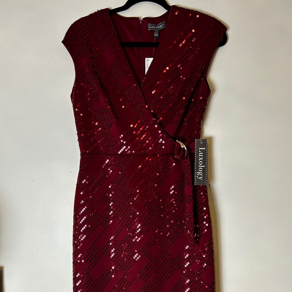 Luxology Red Sequin Cocktail Dress, Short Sleeve Party Dress Size Small